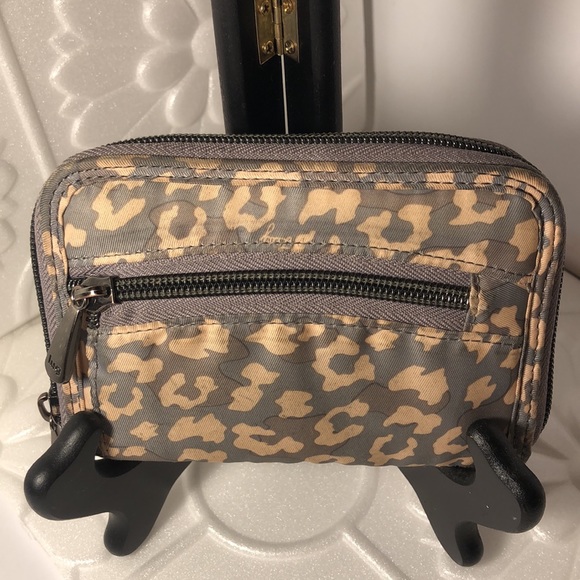 Lug Rodeo Wallet - Picture 2 of 5